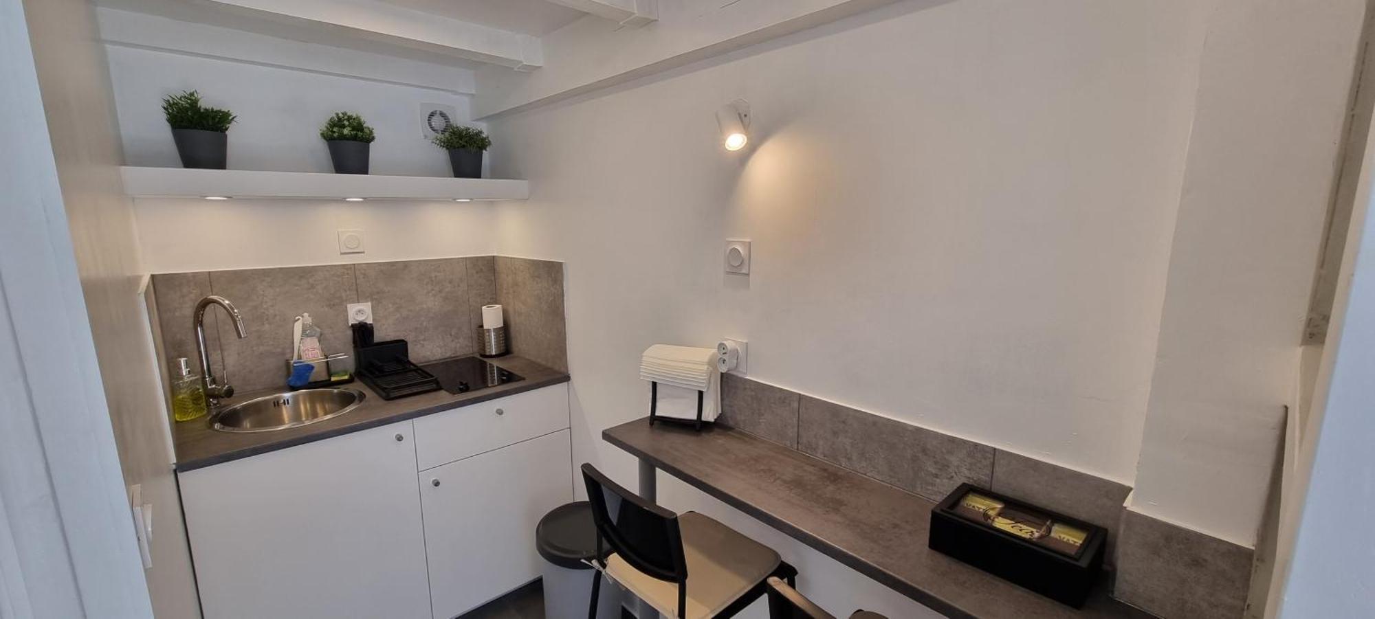 Le Studio De Vera - Intra Muros - Wifi Avinyon Dış mekan fotoğraf
